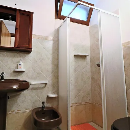 Casa Vacanza Donna Rita A Mancaversa Pizzo (Salento)